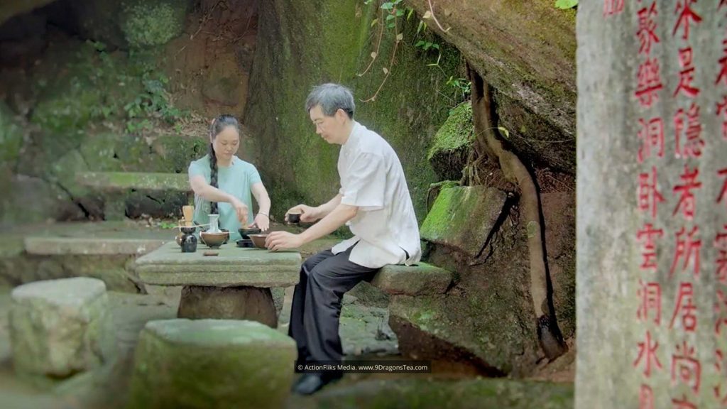 featured image Blog Origin of Matcha Green Tea couple whipped tea ceremony