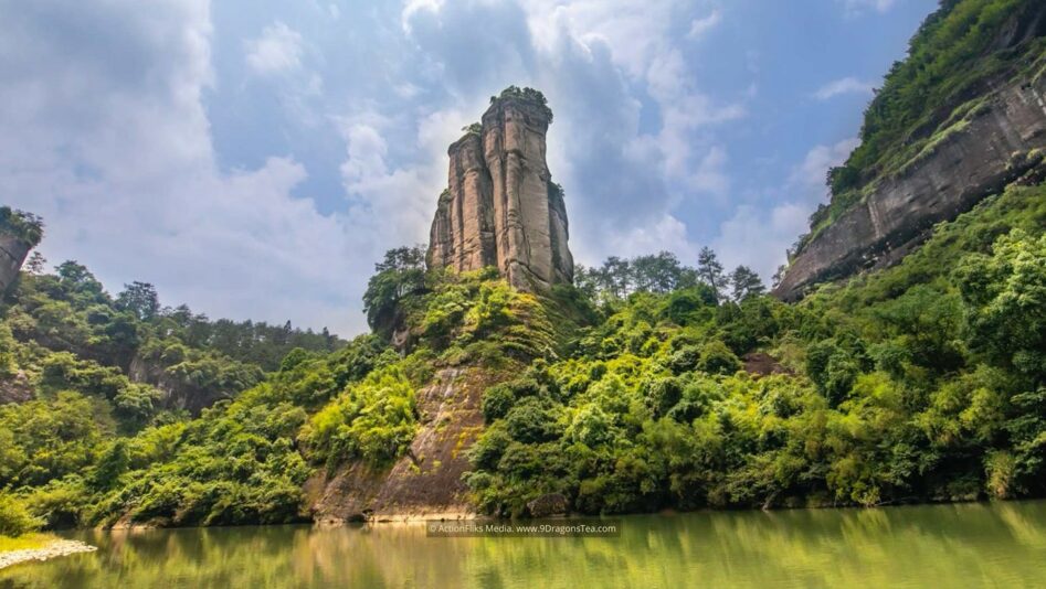 featured image wuyishan landscape river view of maiden rock